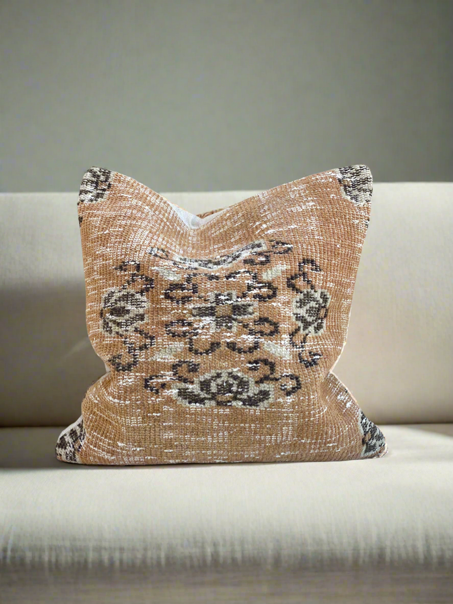 Turkish Pillow 20" x 20"