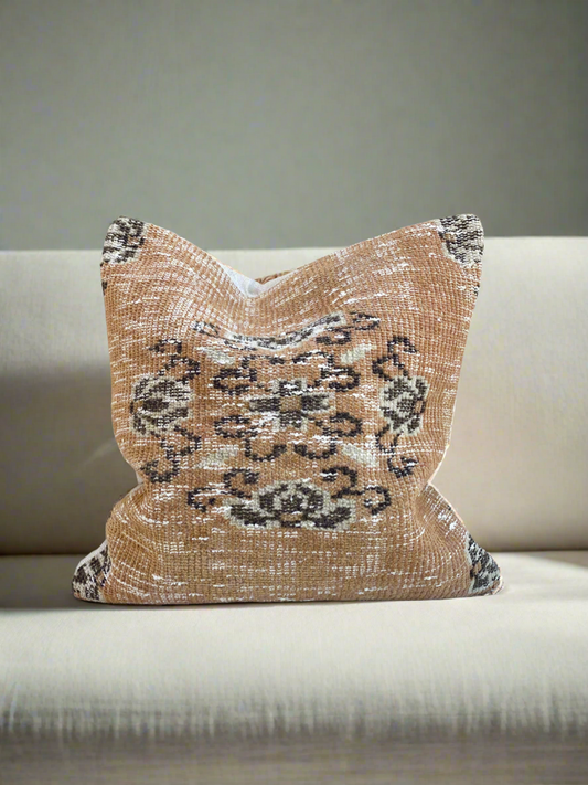 Turkish Pillow 20" x 20"